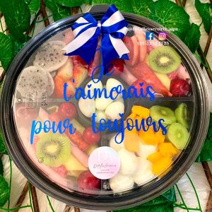 Detalle y regalo bandeja-jamones-y quesos