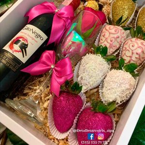 Fresas-con-chocolate-y-vino